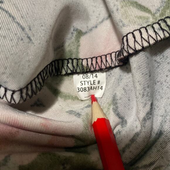 Women's Floral Velvet Skater Dress Small Fit n Flare Long Sleeve Winter Witchy - Picture 10 of 10